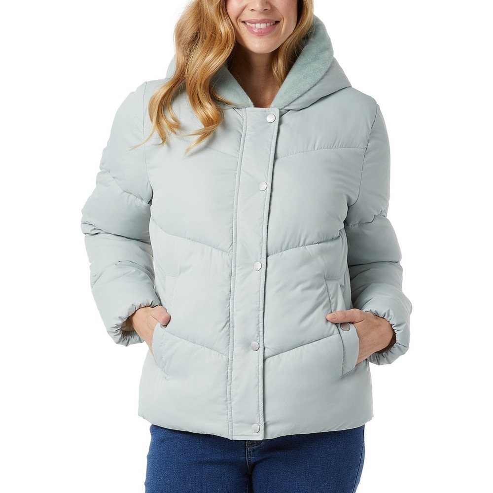 32 Degrees Women's Chevron Quilted Jacket in Tiffany Blue Size: XL